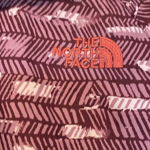 The North Face Jacket Purple/pink Novelty Venture Rain Jacket Hood Sz Small - Picture 3 of 13
